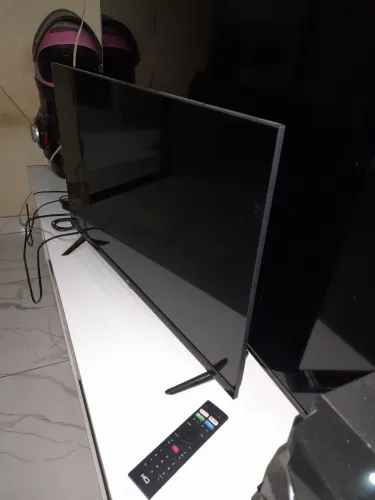 TV 32