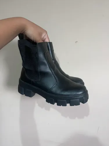Bota
