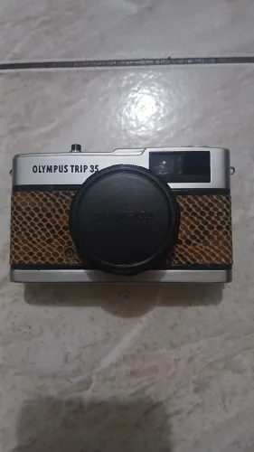 Máquina Fotográfica OLYMPUS TRIP 35