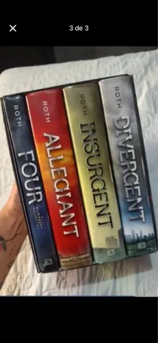 Box livros Divergent (em ingles)