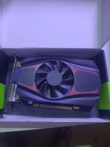 Placa de video hd readon 7670 4 gigas