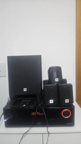 Home The aterro Cinema 5.1 AVR 1010