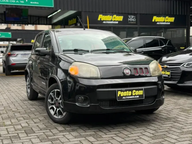 Fiat Uno Sporting 1.4 EVO Fire Flex 8V 4P 2012
