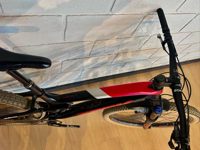 ?Trek FUEL EX 9.7. Tamanho M(17.5).