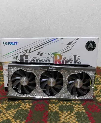 Placa de Vídeo RTX 3080 10gb GameRock Palit Funcionando perfeitamente Placa extremamente p