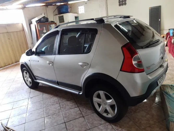 Renault Sandero Stepway Hi-flex 1.6 16V 5P 2011