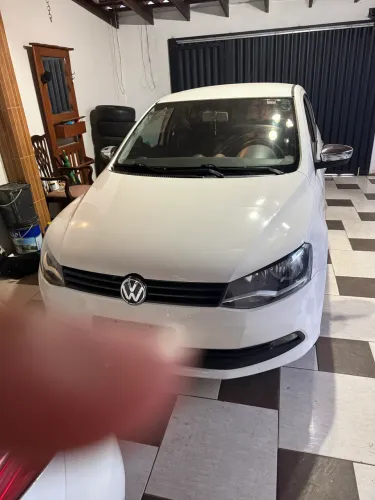 Volkswagen Voyage Trendline 1.6 T.flex 8V 4P 2015