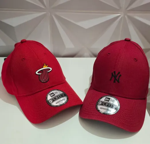 Bonés New Era Originais - Pouco Usado - R$150 Cada