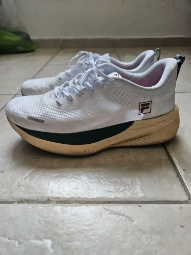 tênis de corrida fila aero syfoam 37