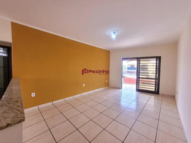 Casa para alugar em Limeira, Jardim Orestes Veroni, com 3 quartos, com 85 m²