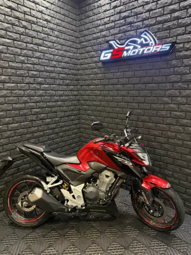 HONDA/ CB TWISTER 300cc ABS 2025