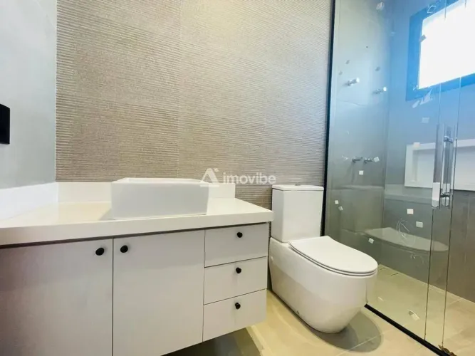 Casa de Condomínio à Venda em Americana - Jardim Villagio II, 3 suítes, 4 vagas, alugada
