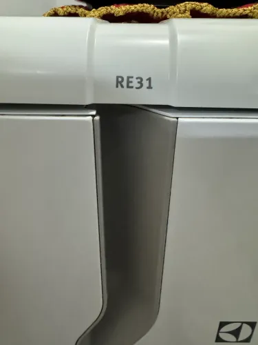 Geladeira Eletrolux RE31