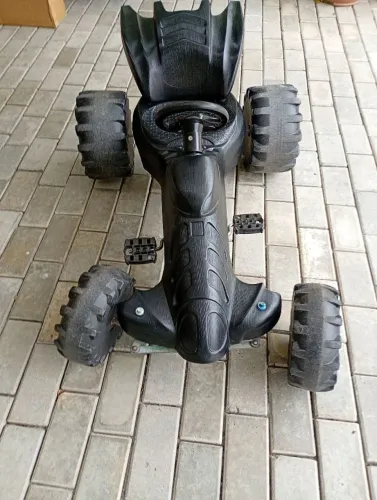 carrinho de pedal do Batman 