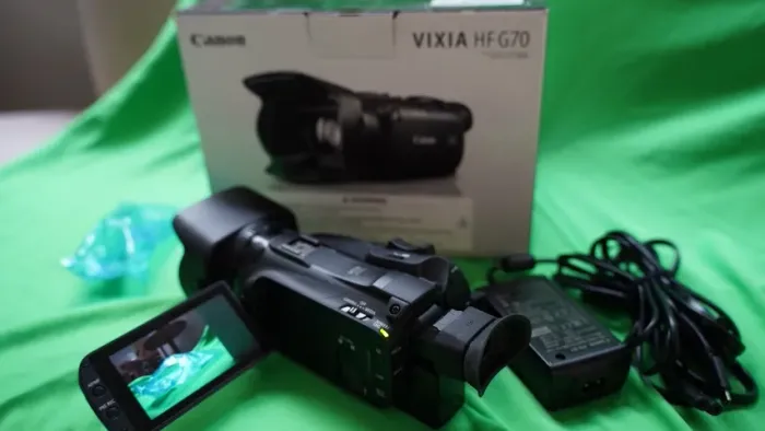 Câmera De Vídeo Canon Vixia Hf G70 Uhd 4k Preta 