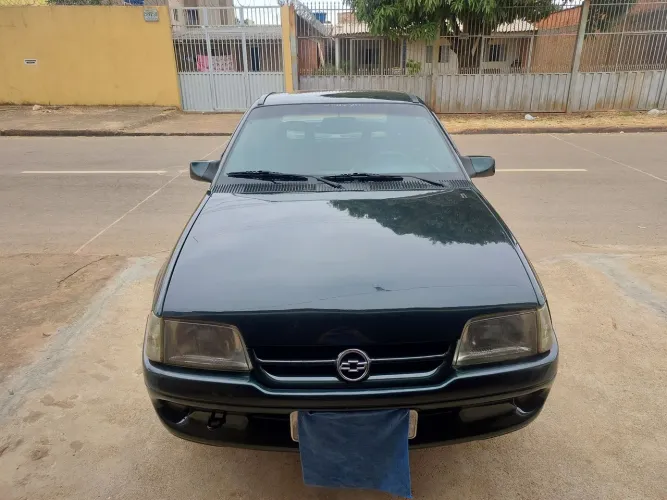 Chevrolet Kadett GLS 2.0 MPFI 1998