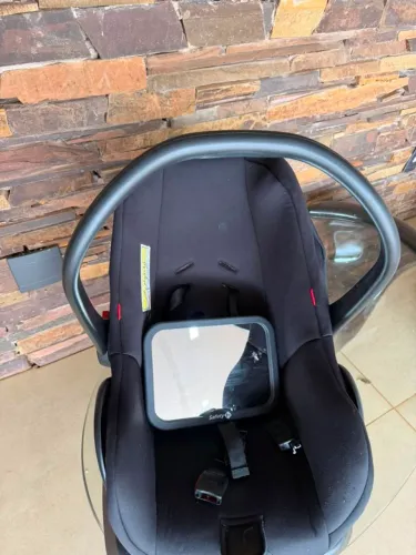 Bebê Conforto Preto - Ótimo Estado