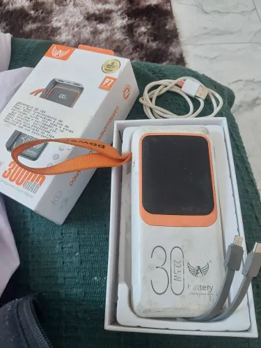 Vendo Power bank semi novo
