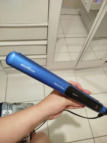 Prancha de cabelo Britânia 220v Titanium Blue