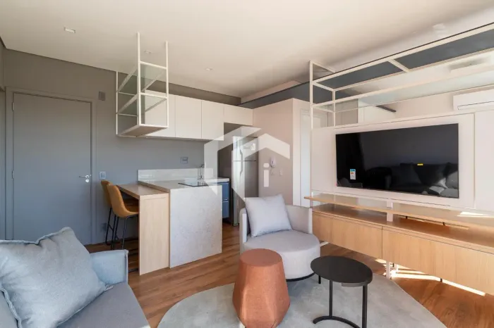 Studio Moderno Mobiliado 1 suíte com Lazer e Ótima Localização