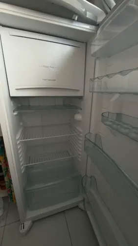 Geladeira Consul Frost Free Facilite 410L - Ótimo estado.