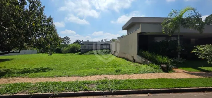 Lote em Condomínio Residencial Lago Sul, Bauru  Financia e Aceita Permuta