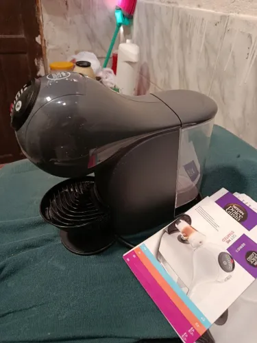 Cafeteira Expresso Nescafé Dolce<br>Gusto Arno Genio 