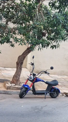 Scooter moto elétrica estilo Custom Chopper lindíssima, Zero km 1000 não necessita Ipva