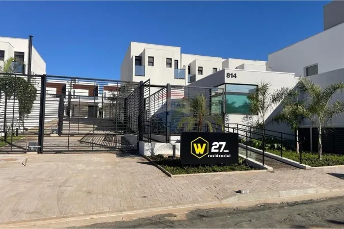 Casa a venda no Condominio W27