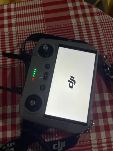 Controle drone DJi RC2 com tela