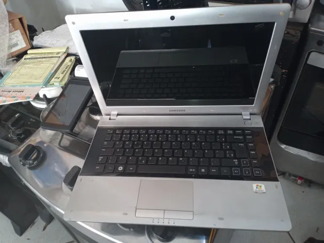 Notebook Samsung novinho