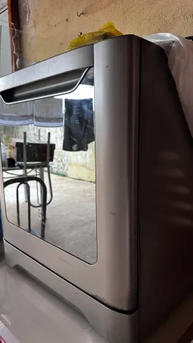 Vende-se Lava Louças 8 Serviços