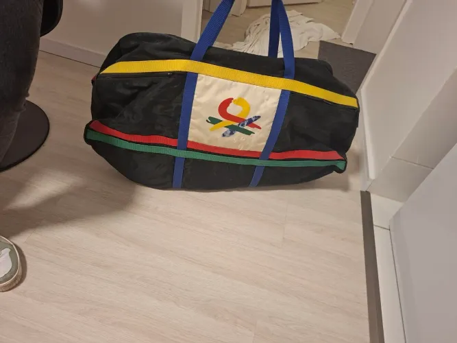 Mala de Viagem / Bolsa de Academia Vintage United Colors of Benetton