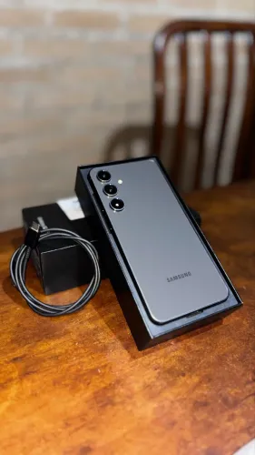 Samsung S24FE 128gb