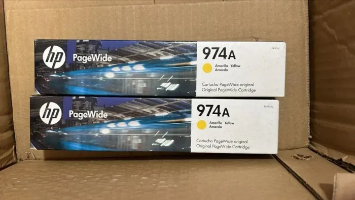 02 Cartucho de Tinta HP 974A Amarelo para 3.000 Páginas 