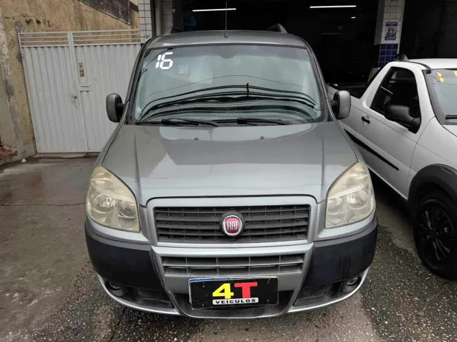 Fiat Doblo Essence 1.8 Flex 16V 5P 2016