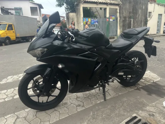 Yamaha R3
