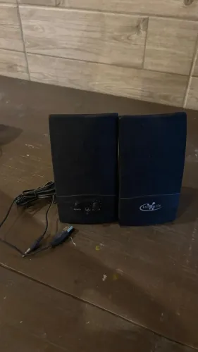 Caixinha de Som USB - P2