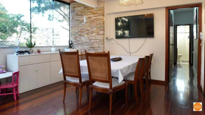 Apartamento com aproximadamente 98m² à venda  3 quartos, 1 suíte e 2 vagas  Santo Antônio.