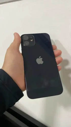 VENDO IPHONE 12 