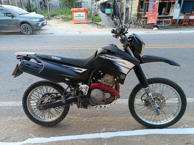 Moto XTZ Lander 250
