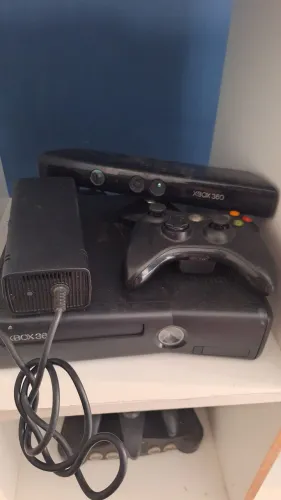 Xbox 360 **LUZ VERMELHA**