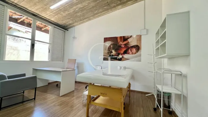 Sala mobiliada para área da saúde no Bairro Brasil  pronta para atender com excelência