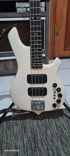Baixo Peace Custom Shop R$ 5.900,00 whats *