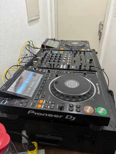 Kit Par de Cdj 3000 + Mixer djm 900 Nexus 2 Pioneer