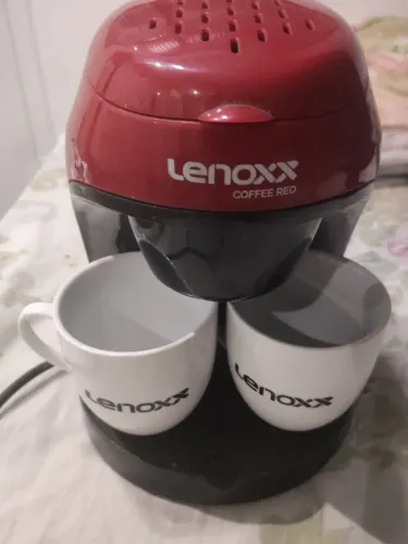 Cafeteira Lenoxx coffee red 