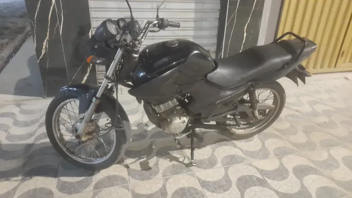 Moto facton 2011 6:5000 falar com Wilson *