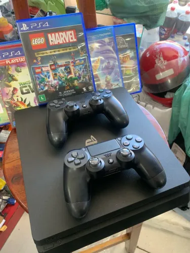 Ps4 Slim 1 novo com 2 controles e jogos originais