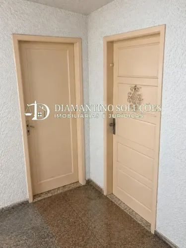Excelente 3 Quartos em Del Castilho, Perto de Tudo - R$ 195.000
