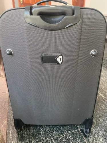 Mala de viagem tamanho grande